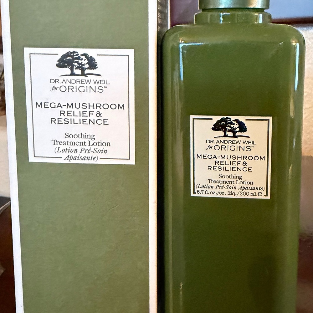 Origins Mega-Mushroom Soothing Treatment